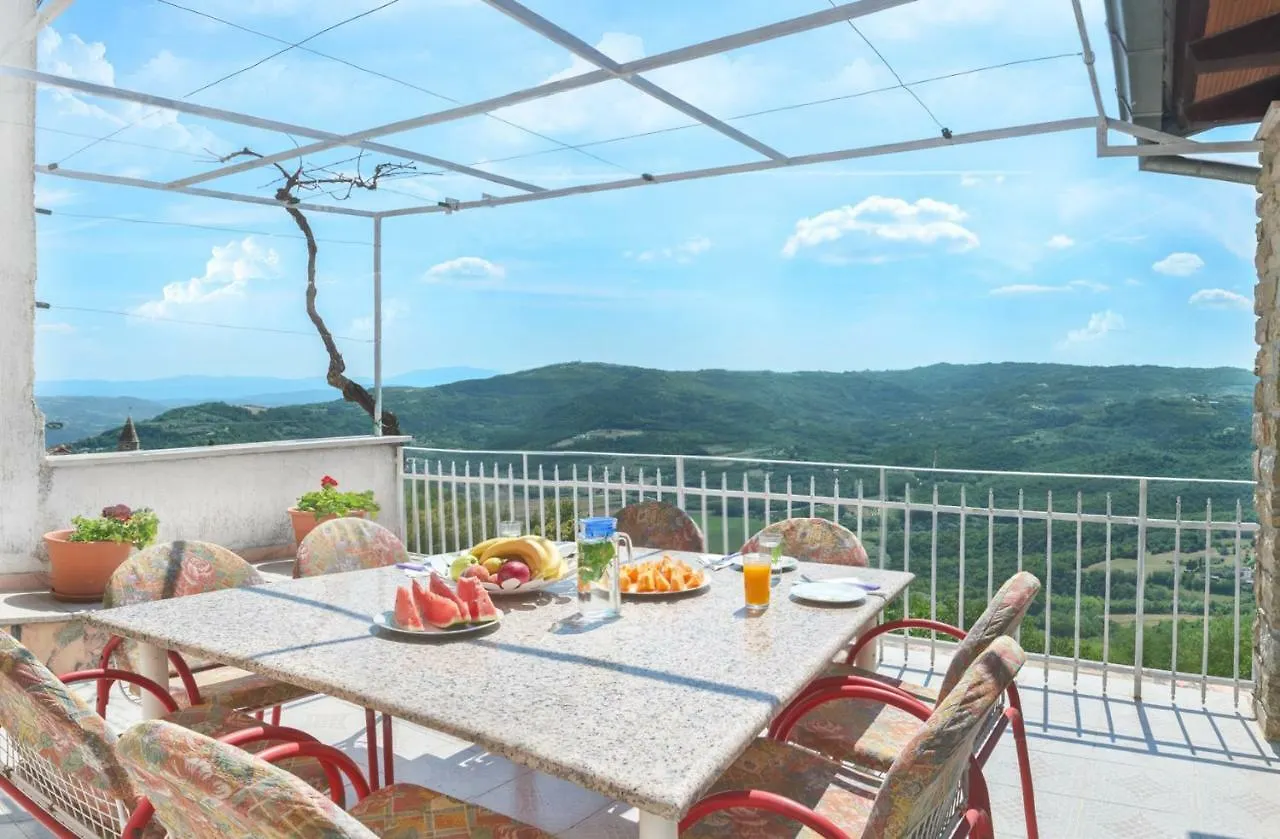 Apartment Stella Motovun